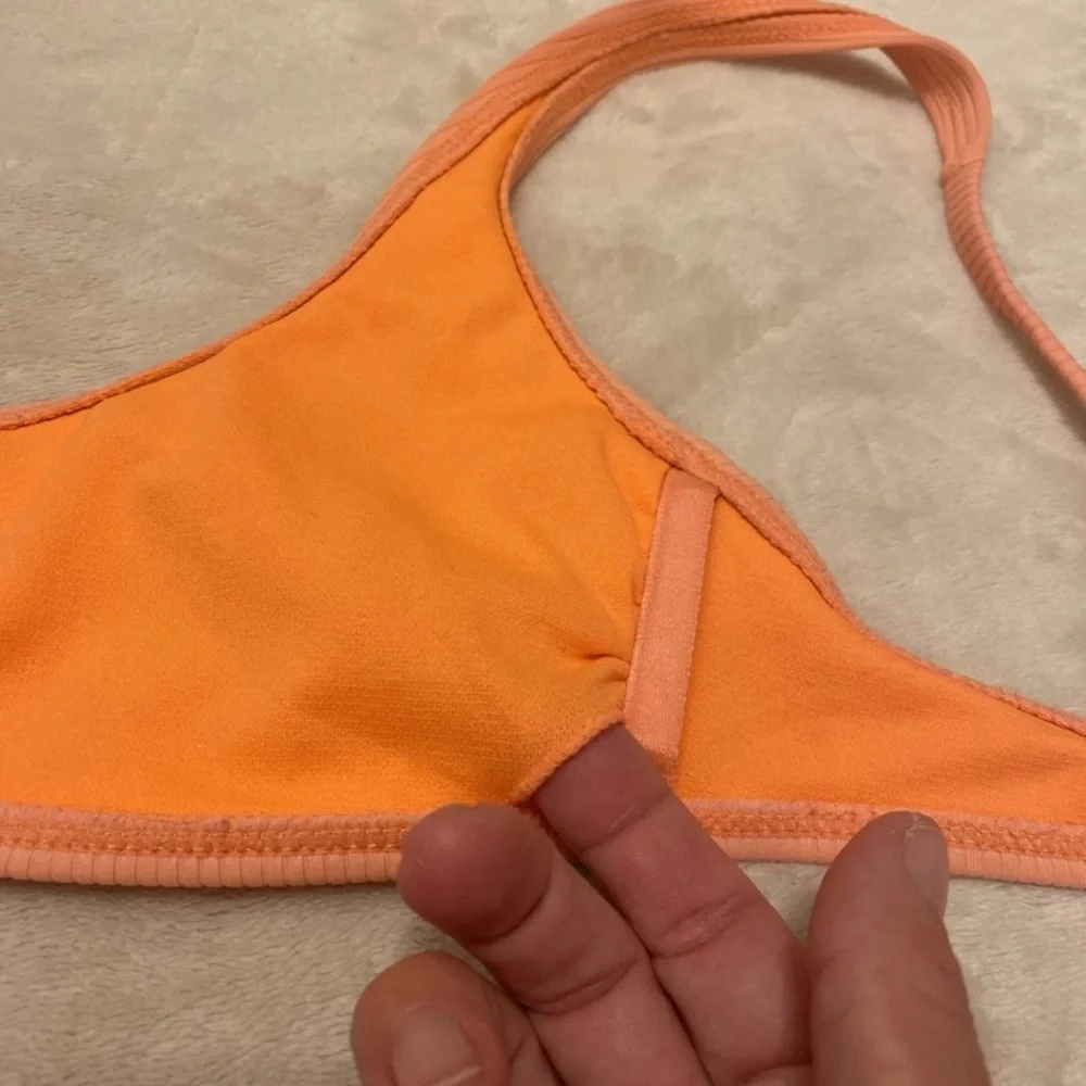 Peach Ribbed V-Center Bikini Top